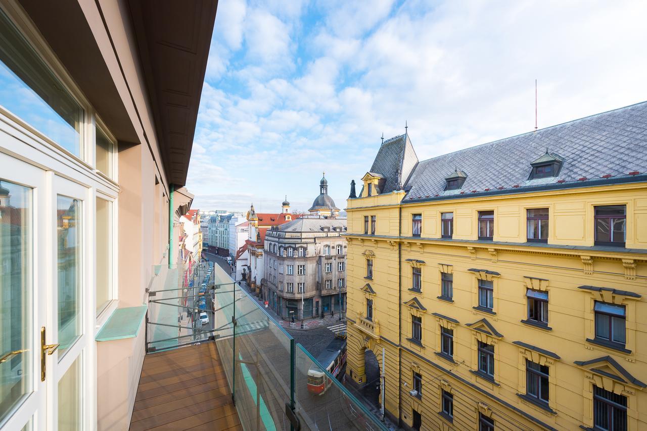 Spalena Apartment Praag Buitenkant foto