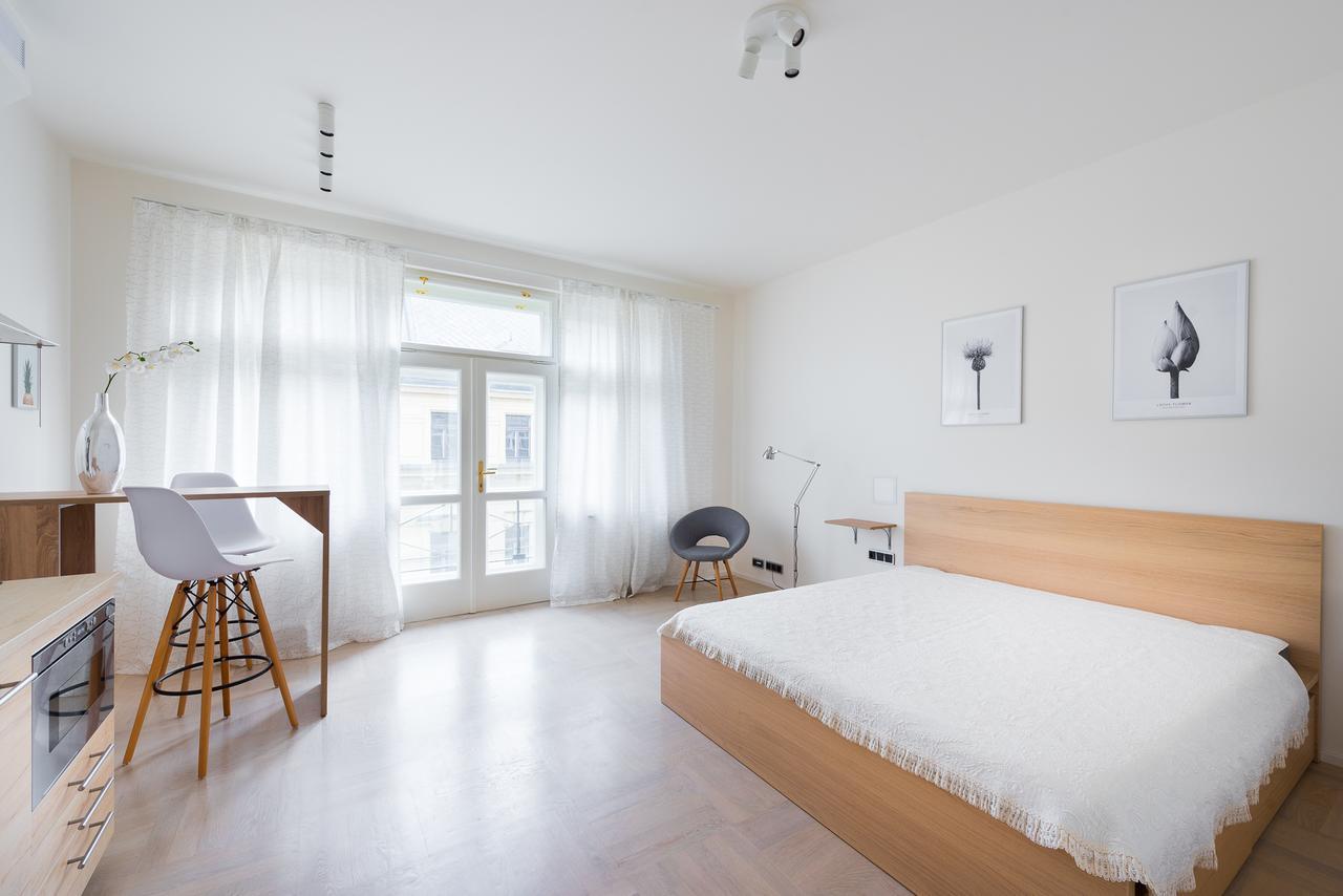 Spalena Apartment Praag Buitenkant foto